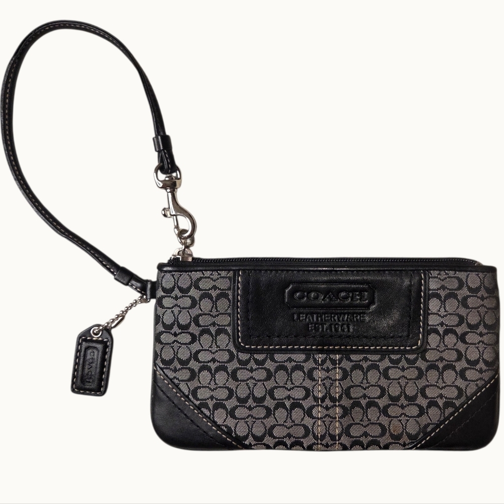 Archive Coach Signature Jacquard Wristlet | Black & Grey | Leather Trim